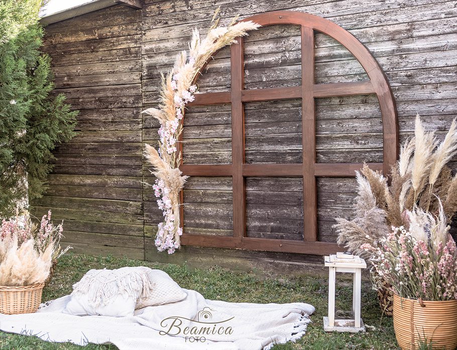 Kültéri fotósarok, meghitt, bensőséges hangulattal, az Anyák napi fotózásokhoz.